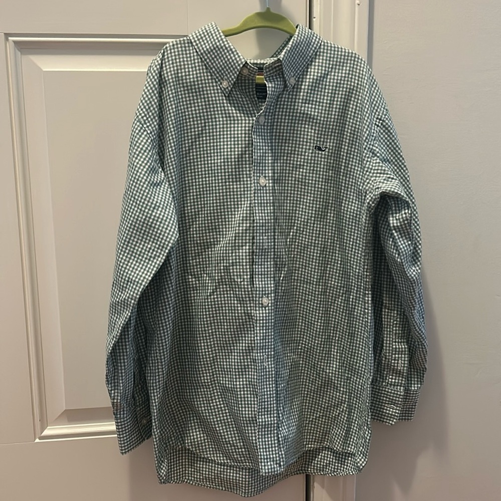 Vineyard Vines Boys Whale shirt Small